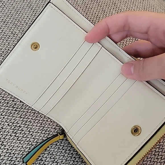 Tory Burch Yellow Quilted Wallet - Picture 3 of 7